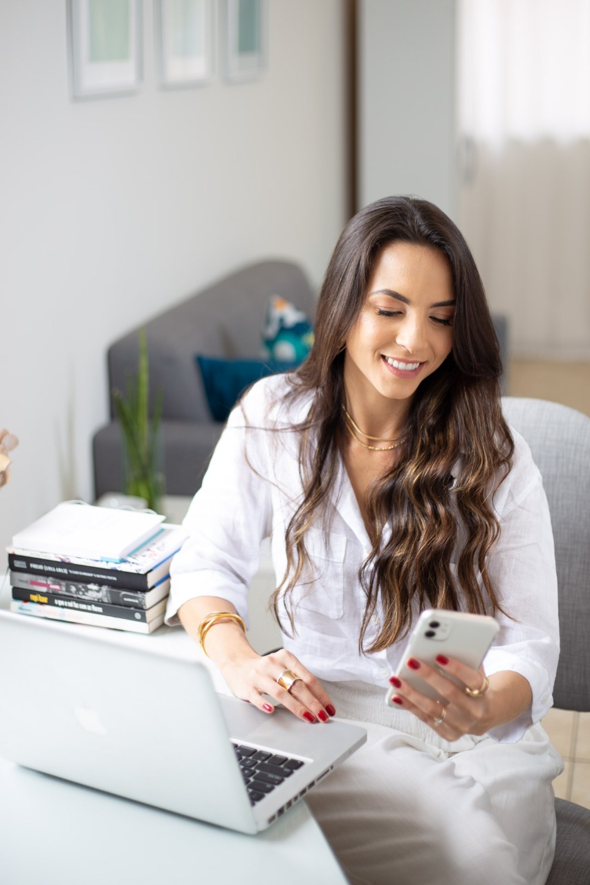 Retrato de Bárbara Lopes Peron